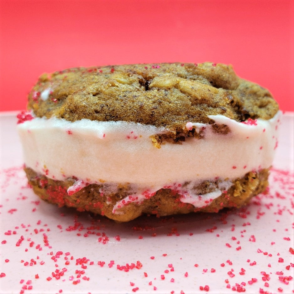 Oatmeal Creme Pies - Funky Mello